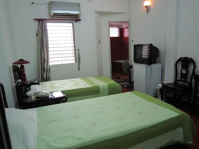 Hoang Cuong Hotel Hanoi Esterno foto