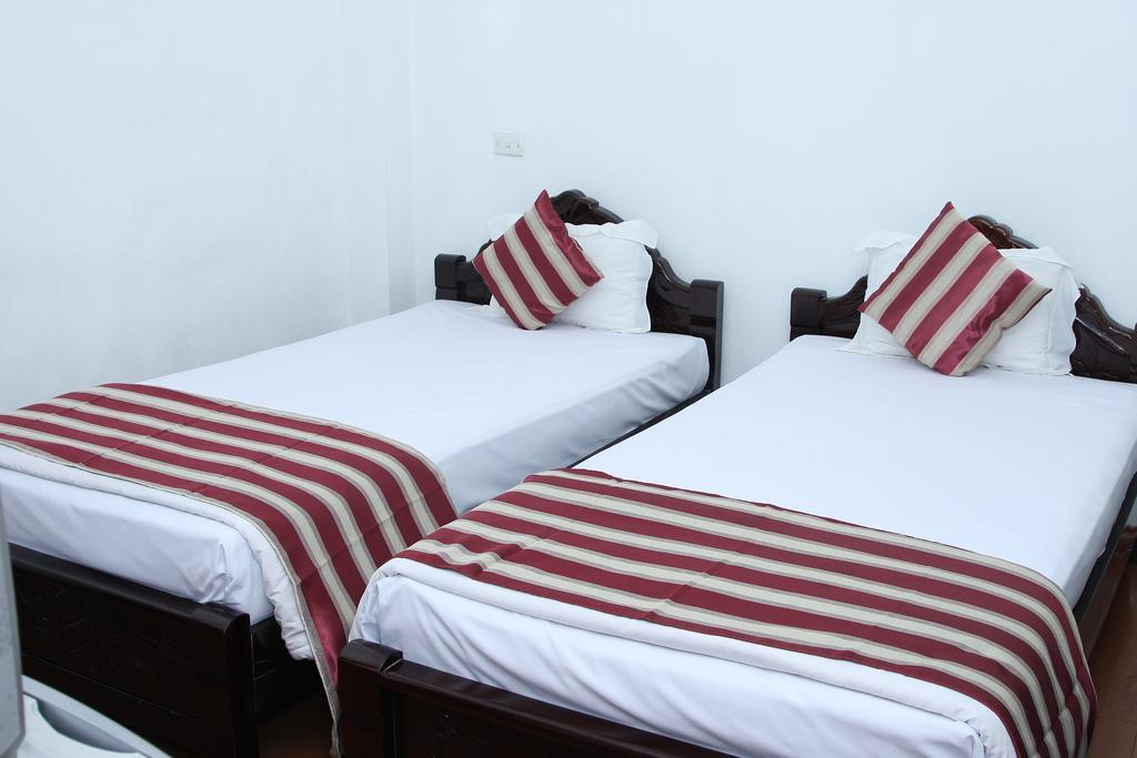 Hoang Cuong Hotel Hanoi Esterno foto