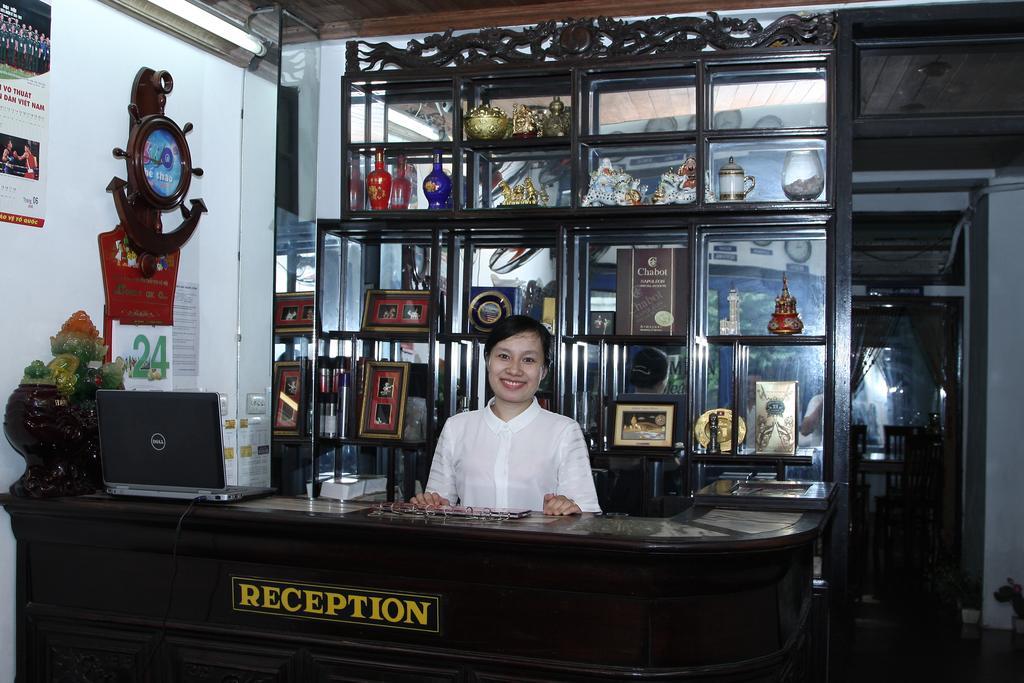 Hoang Cuong Hotel Hanoi Esterno foto