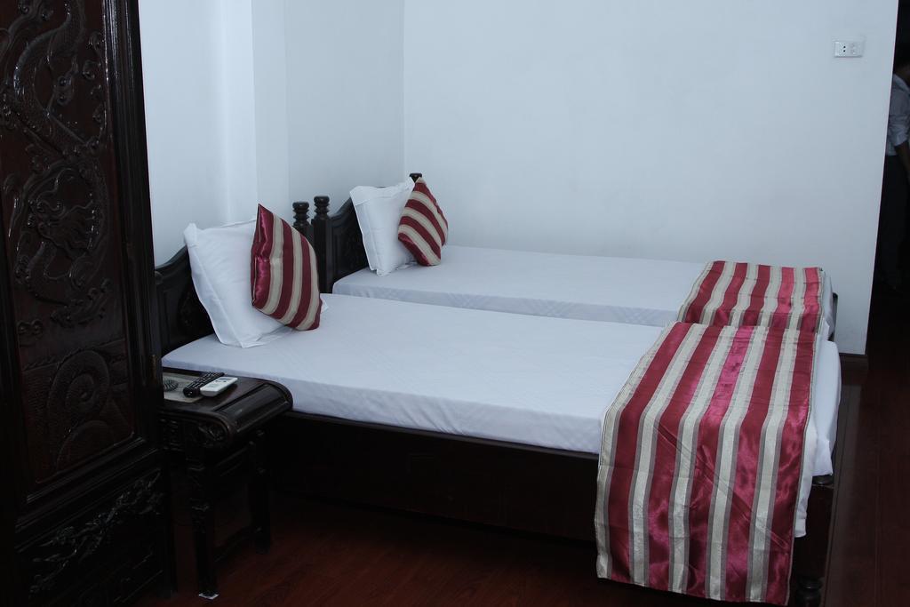 Hoang Cuong Hotel Hanoi Esterno foto