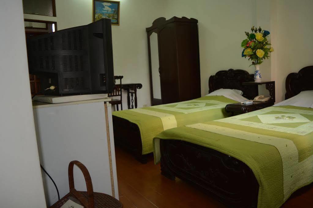 Hoang Cuong Hotel Hanoi Esterno foto