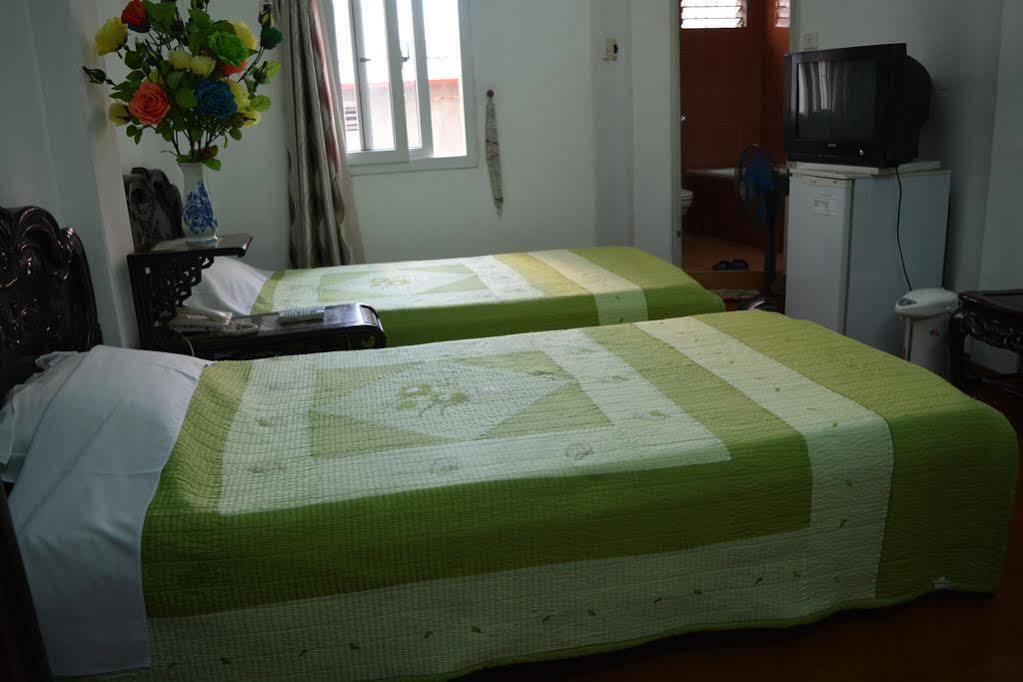 Hoang Cuong Hotel Hanoi Esterno foto
